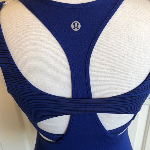 Lululemon tank top - Picture 3 of 3